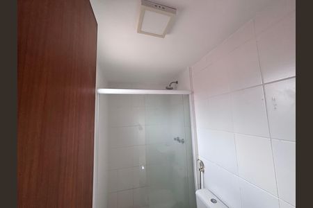 Casa de condomínio à venda com 85m², 3 quartos e 1 vaga Casa de condomínio à venda com 85m², 3 quartos e 1 vagaBanheiro do Quarto 3
