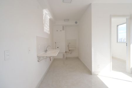 Apartamento para alugar com 37m², 2 quartos e 1 vagaCozinha e Área de Serviço
