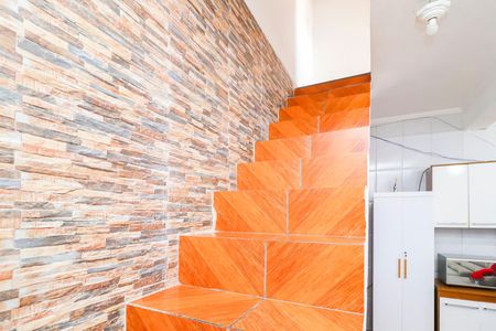 Casa para alugar com 139m², 2 quartos e 1 vagaEscada