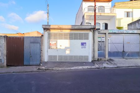 Casa para alugar com 139m², 2 quartos e 1 vagaFachada