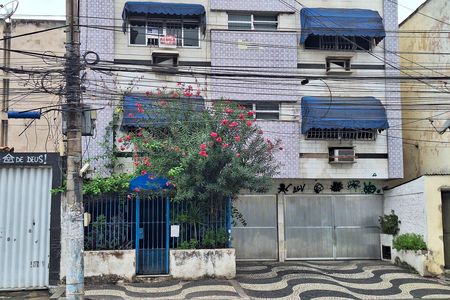 Apartamento para alugar com 78m², 2 quartos e sem vagaPlaca