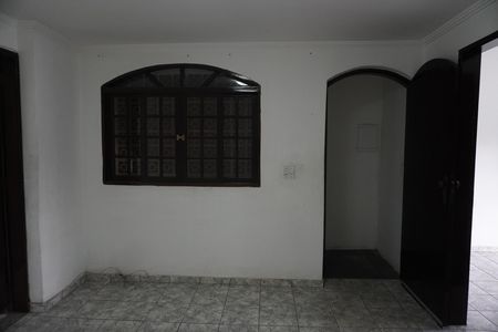 Casa para alugar com 2 quartos, 70m² em Itaim Paulista, São Paulo