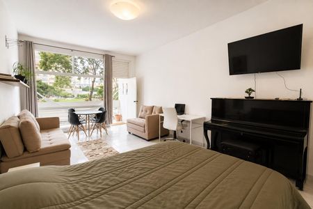 Dormitório de apartamento para alugar com 1 quarto, 44m² em Consolação, São Paulo