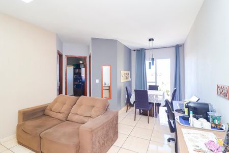 Apartamento à venda com 52m², 2 quartos e 1 vagaSala