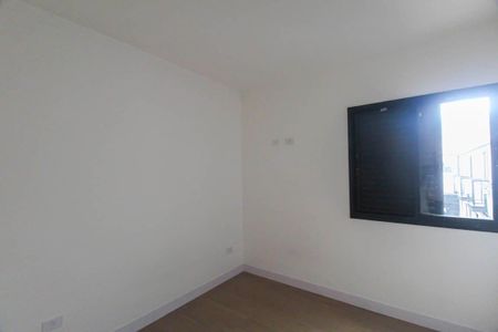 Suite 1 de casa de condomínio para alugar com 2 quartos, 70m² em São Lucas, São Paulo