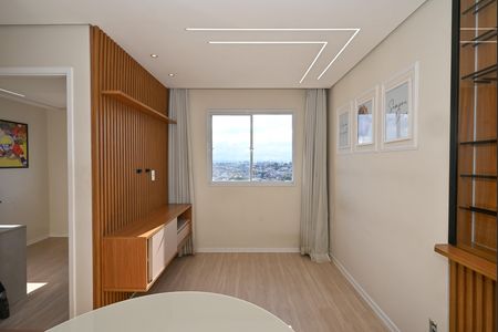 Apartamento para alugar com 42m², 2 quartos e 1 vagaSala