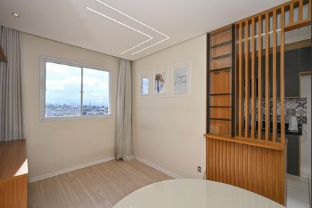 Sala de apartamento para alugar com 2 quartos, 42m² em Parque Arariba, São Paulo