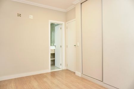 Apartamento para alugar com 180m², 4 quartos e 2 vagas Apartamento para alugar com 180m², 4 quartos e 2 vagasQuarto 2 (suíte)