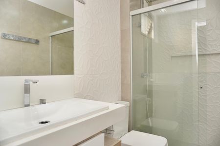 Apartamento para alugar com 180m², 4 quartos e 2 vagas Apartamento para alugar com 180m², 4 quartos e 2 vagasQuarto 4 (suíte 2) - banheiro
