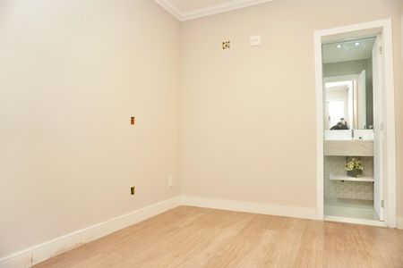 Apartamento para alugar com 180m², 4 quartos e 2 vagas Apartamento para alugar com 180m², 4 quartos e 2 vagasQuarto 2 (suíte)