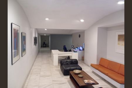Apartamento para alugar com 93m², 2 quartos e 2 vagas Apartamento para alugar com 93m², 2 quartos e 2 vagasHall de entrada