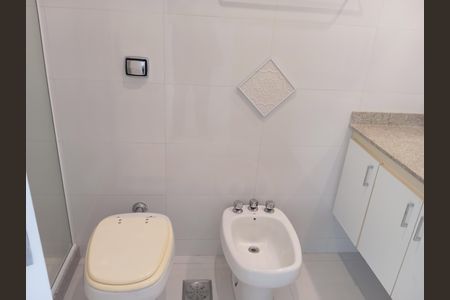 Apartamento para alugar com 93m², 2 quartos e 2 vagas Apartamento para alugar com 93m², 2 quartos e 2 vagasBanheiro