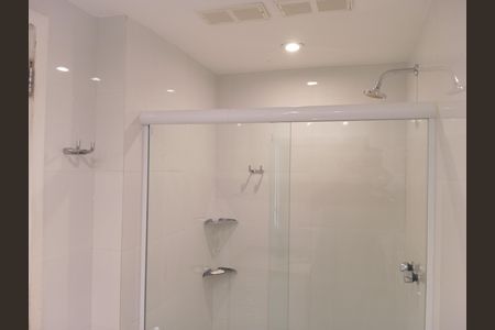 Apartamento para alugar com 93m², 2 quartos e 2 vagas Apartamento para alugar com 93m², 2 quartos e 2 vagasBanheiro
