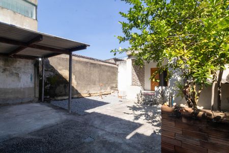 Casa à venda com 170m², 1 quarto e 1 vaga Casa à venda com 170m², 1 quarto e 1 vagaÁrea externa