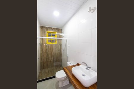 Casa à venda com 170m², 1 quarto e 1 vaga Casa à venda com 170m², 1 quarto e 1 vagaBanheiro