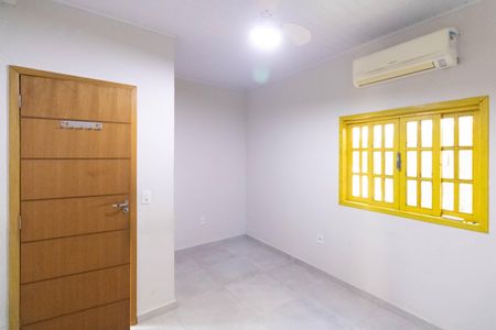 Quarto  de casa à venda com 1 quarto, 170m² em Campo Grande, Rio de Janeiro