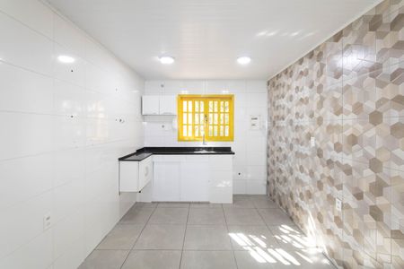 Casa à venda com 170m², 1 quarto e 1 vaga Casa à venda com 170m², 1 quarto e 1 vagaSala/Cozinha