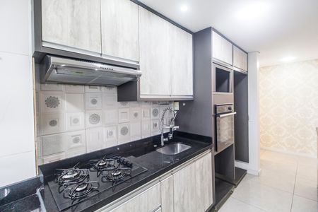 Apartamento à venda com 76m², 2 quartos e 2 vagasCozinha