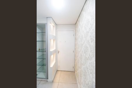 Apartamento à venda com 76m², 2 quartos e 2 vagasEntrada