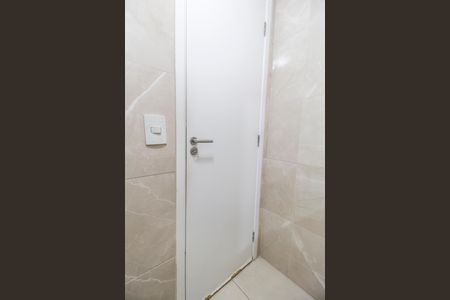 Apartamento à venda com 76m², 2 quartos e 2 vagasBanheiro da Suíte