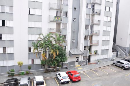 Apartamento para alugar com 60m², 2 quartos e 1 vaga Apartamento para alugar com 60m², 2 quartos e 1 vagaDetalhe - Vista do Quarto 01