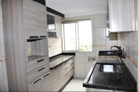 Apartamento para alugar com 60m², 2 quartos e 1 vaga Apartamento para alugar com 60m², 2 quartos e 1 vagaDetalhe - Cozinha