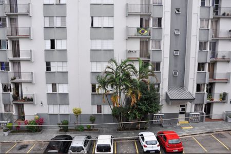 Apartamento para alugar com 60m², 2 quartos e 1 vaga Apartamento para alugar com 60m², 2 quartos e 1 vagaDetalhe - Vista do Quarto 02