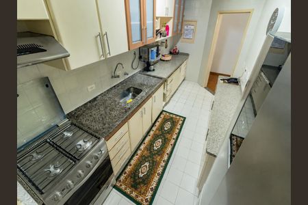 Apartamento à venda com 65m², 2 quartos e 1 vagaCozinha