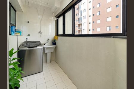 Apartamento à venda com 65m², 2 quartos e 1 vagaÁrea de Serviço