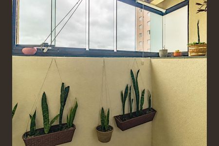 Apartamento à venda com 65m², 2 quartos e 1 vagaVaranda
