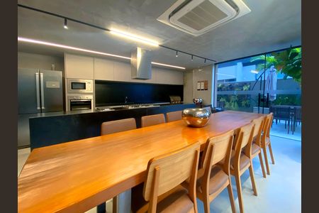 Studio à venda com 39m², 1 quarto e 1 vaga Studio à venda com 39m², 1 quarto e 1 vagaÁrea comum