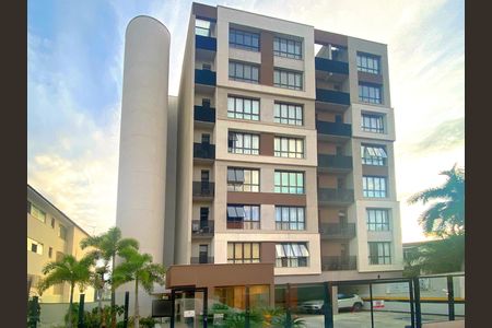 Studio à venda com 39m², 1 quarto e 1 vaga Studio à venda com 39m², 1 quarto e 1 vagaFachada