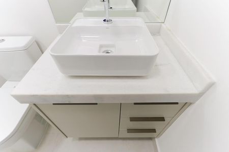Banheiro de kitnet/studio à venda com 1 quarto, 28m² em Santana, São Paulo