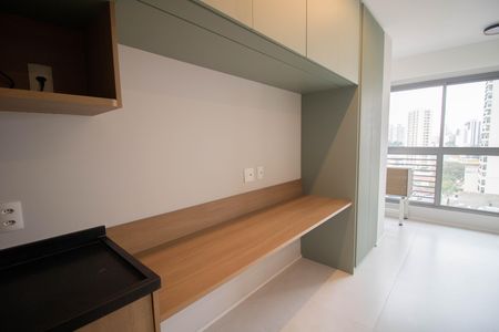 Studio à venda com 28m², 1 quarto e sem vagaSTUDIO