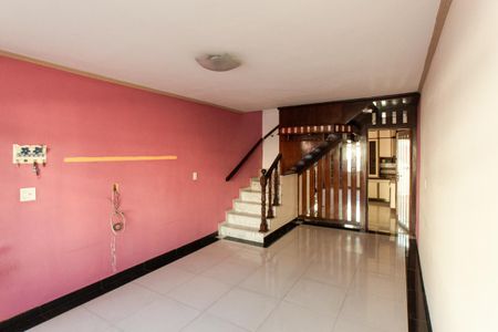 Sala de casa à venda com 3 quartos, 150m² em Vila Mazzei, São Paulo