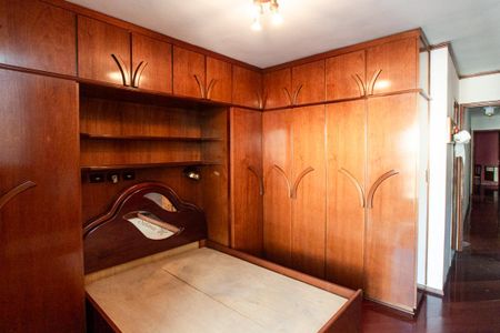Suíte de casa à venda com 3 quartos, 150m² em Vila Mazzei, São Paulo