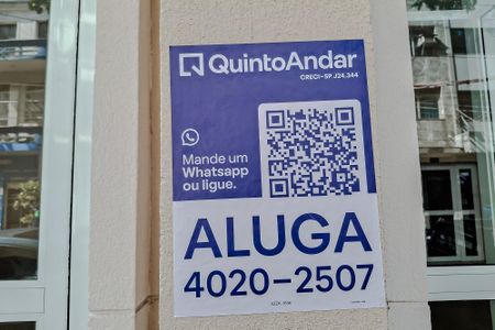 Studio à venda com 30m², 1 quarto e sem vaga Studio à venda com 30m², 1 quarto e sem vagaPlaquinha
