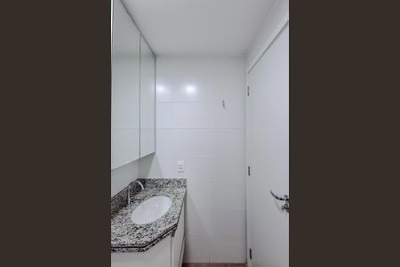 Banheiro de kitnet/studio à venda com 1 quarto, 30m² em Liberdade, São Paulo