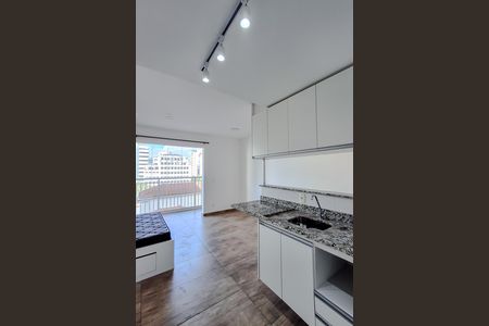Studio à venda com 30m², 1 quarto e sem vaga Studio à venda com 30m², 1 quarto e sem vagaCozinha e Área de Serviço
