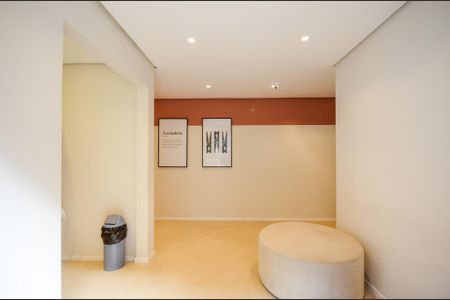 Apartamento para alugar com 32m², 2 quartos e sem vaga Apartamento para alugar com 32m², 2 quartos e sem vagaÁrea comum - Salão de festas