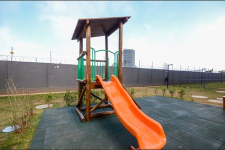 Apartamento para alugar com 32m², 2 quartos e sem vaga Apartamento para alugar com 32m², 2 quartos e sem vagaÁrea comum - Playground
