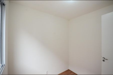 Quarto 1 de apartamento à venda com 2 quartos, 32m² em Parque Pan Americano, São Paulo