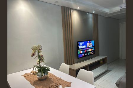 Apartamento para alugar com 45m², 2 quartos e 1 vagaSala