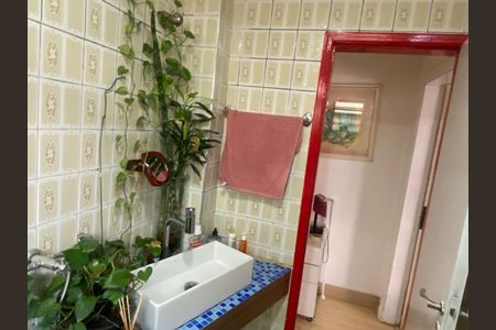 Banheiro de apartamento à venda com 1 quarto, 64m² em Consolação, São Paulo