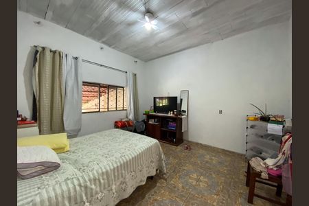 Casa à venda com 490m², 3 quartos e 2 vagas