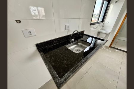 Cozinha de apartamento para alugar com 1 quarto, 47m² em Jardim Aricanduva, São Paulo