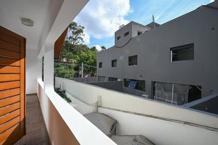 Casa para alugar com 800m², 5 quartos e 9 vagasVaranda da Suíte 1