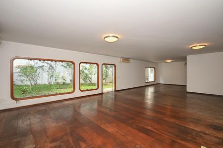 Sala de casa à venda com 5 quartos, 800m² em Cidade Jardim, São Paulo