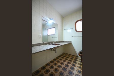 Casa para alugar com 800m², 5 quartos e 9 vagasBanheiro Suíte 5