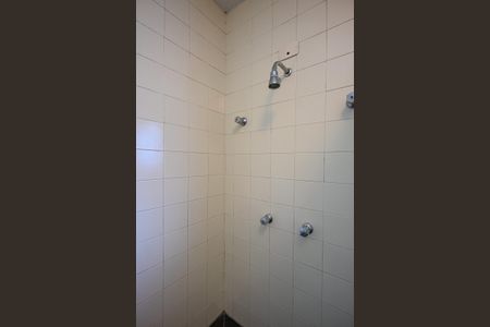 Casa para alugar com 800m², 5 quartos e 9 vagasBanheiro Suíte 2